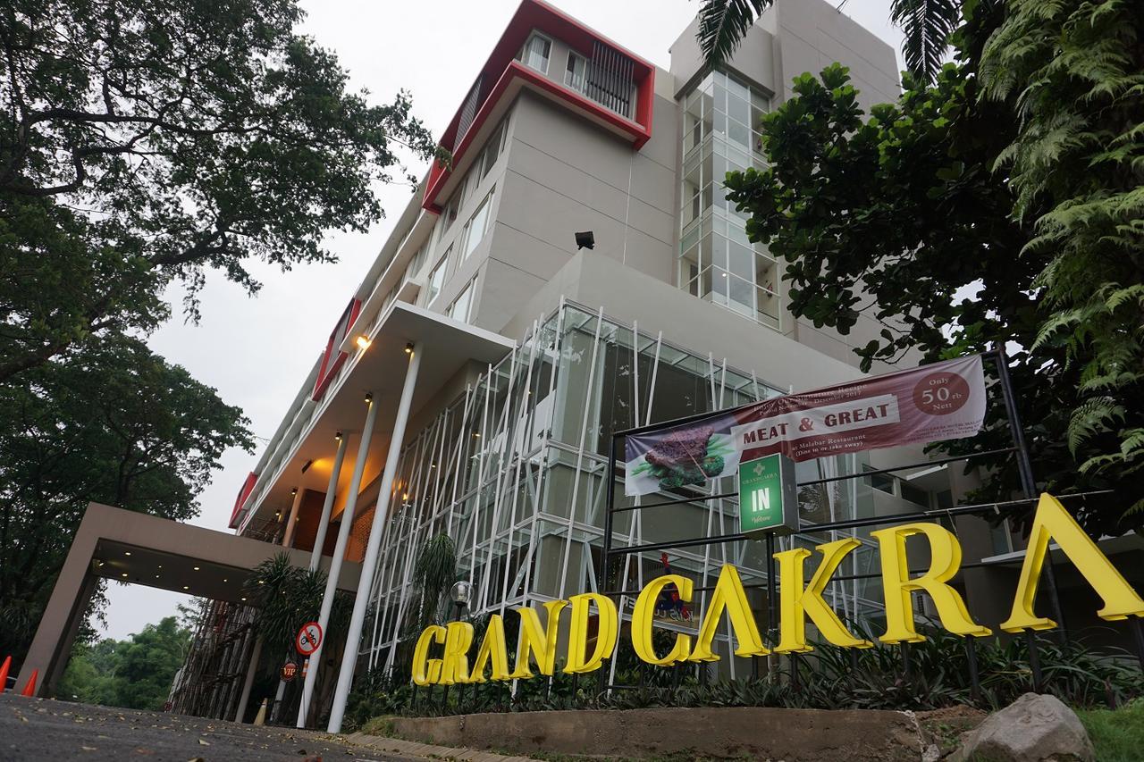 Grand Cakra Hotel Malang Esterno foto